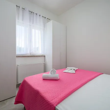 Apartamento Stancija Amorozo 5 Ap 2 Poreč