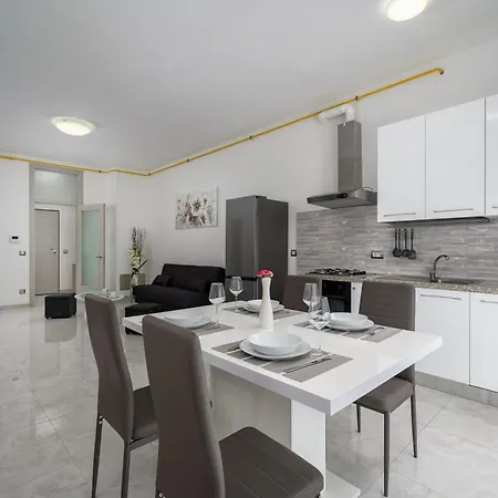 Stancija Amorozo 5 Ap 2