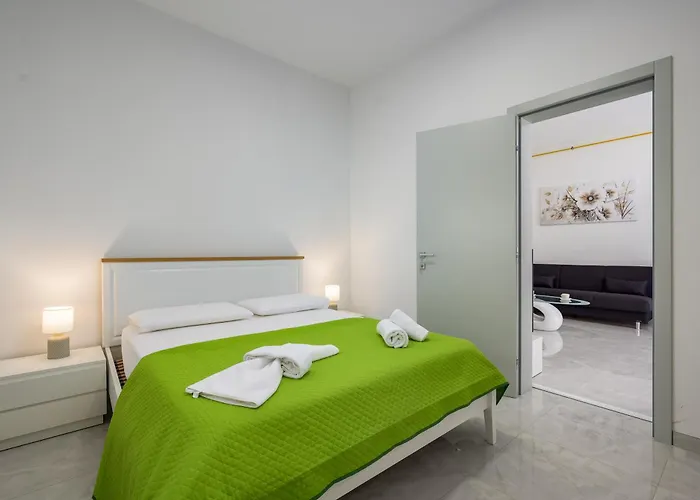 Stancija Amorozo 5 Ap 2 Poreč