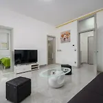 Appartamento Stancija Amorozo 5 Ap 2 Porec